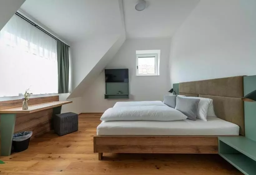 Retkeilymaja Das Ursprung