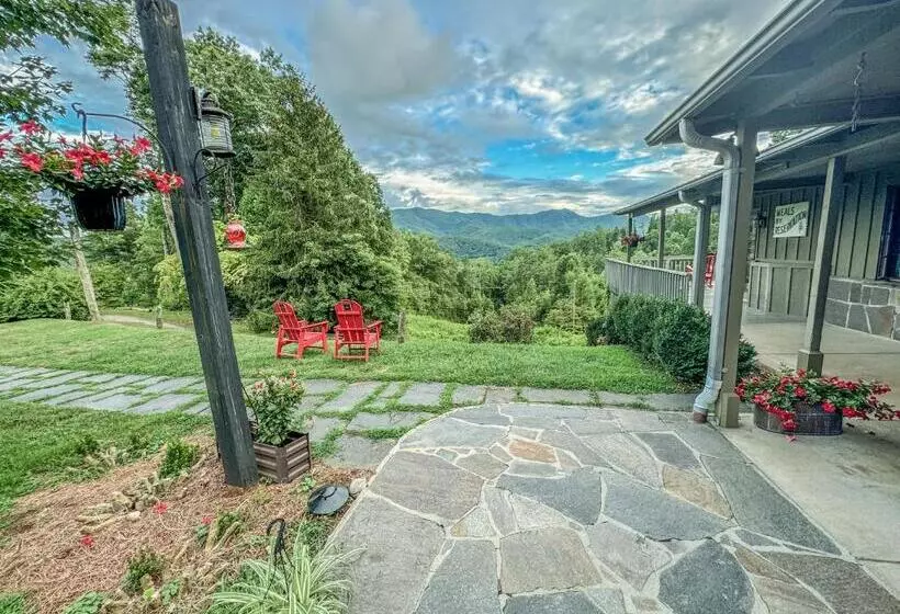 Retkeilymaja Hemlock Inn