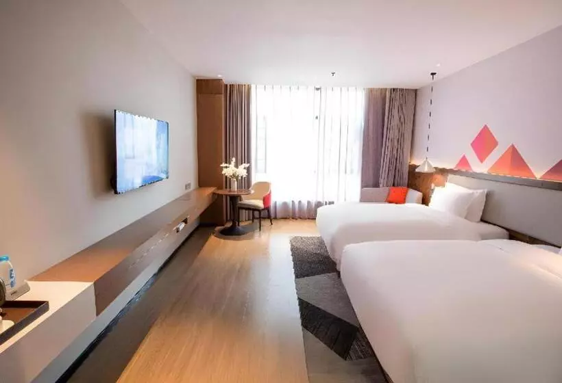 Borrman Hotel Baise High Speed Railway Station Hengning Plaza