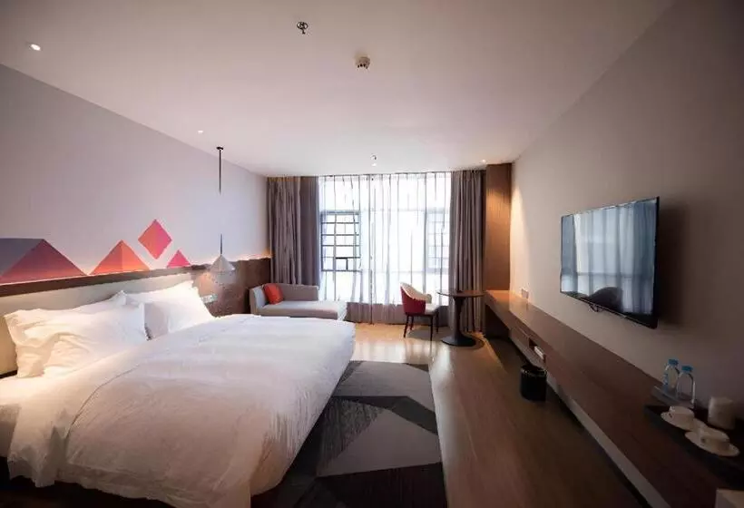 Borrman Hotel Baise High Speed Railway Station Hengning Plaza