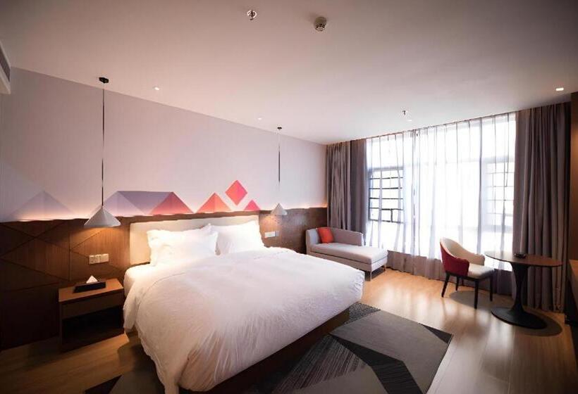 Borrman Hotel Baise High Speed Railway Station Hengning Plaza