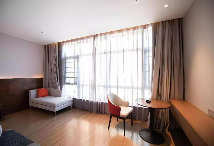 Borrman Hotel Baise High Speed Railway Station Hengning Plaza