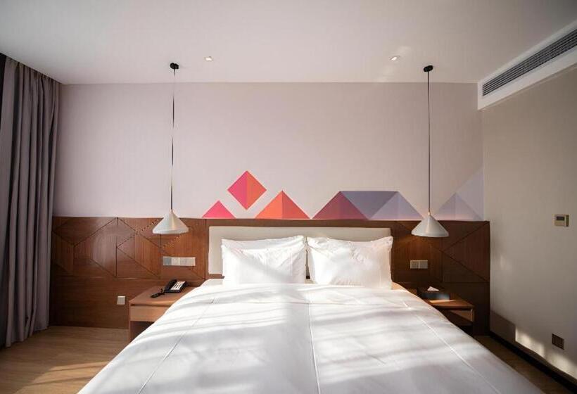 Borrman Hotel Baise High Speed Railway Station Hengning Plaza