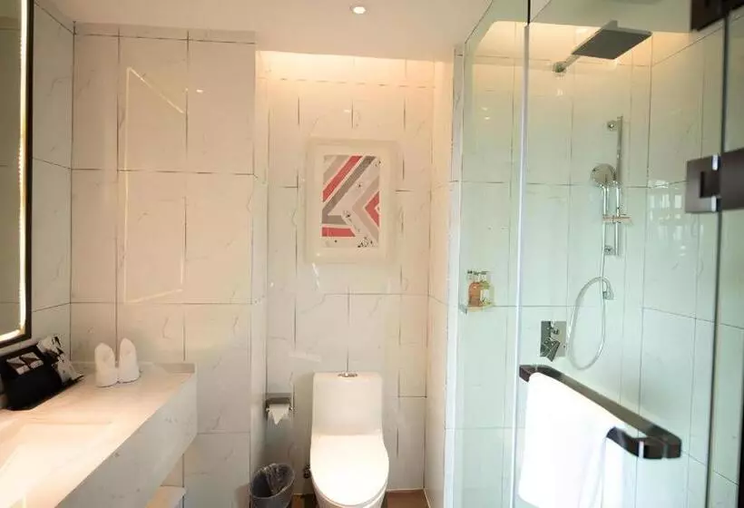 Borrman Hotel Baise High Speed Railway Station Hengning Plaza