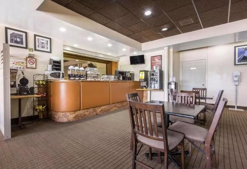 ホテル Econo Lodge