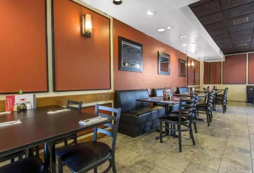 ホテル Econo Lodge