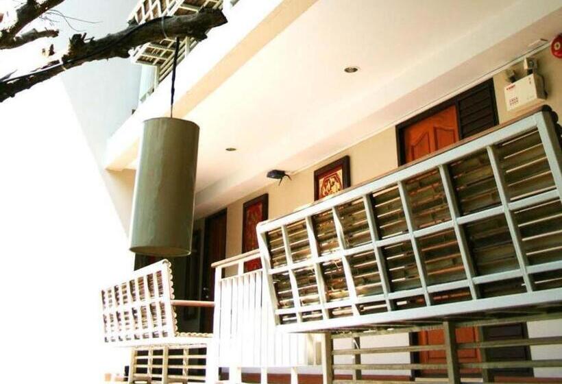 هتل Gerard Habitat