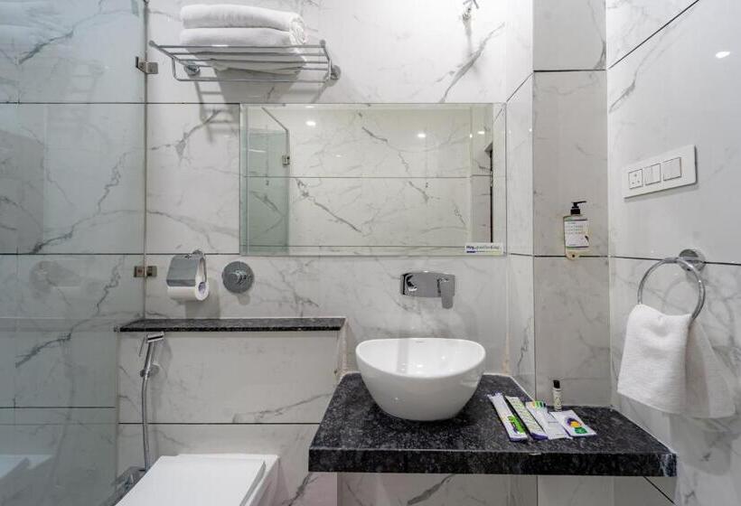 Hotel Treebo Premium Omni Residency