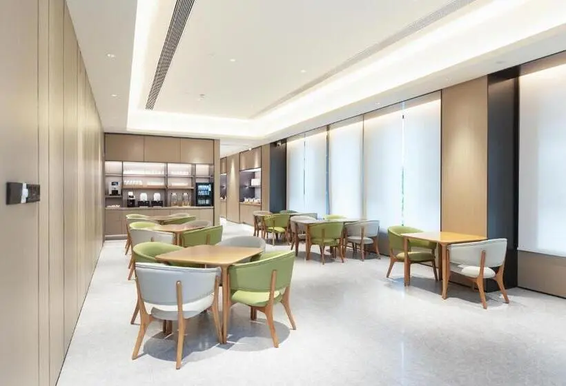 Ji Hotel Chongqing Caijia Metro Station