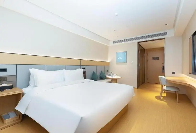 Ji Hotel Chongqing Caijia Metro Station