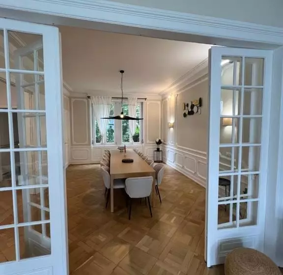 Maison Lafayette   Colodge