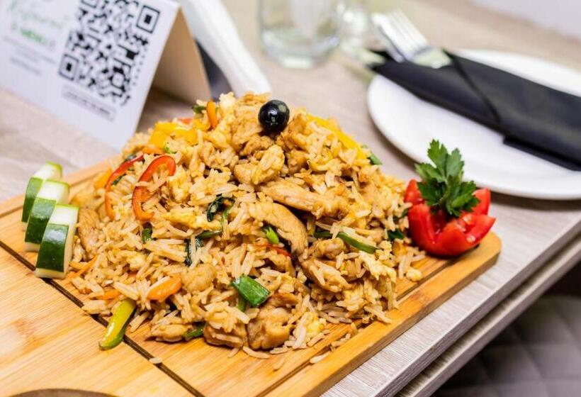 Marchforte Courtyard Hotels & Suites