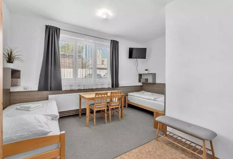 Majatalo Apartmány A Ubytování Přemyslova, Hradec Králové