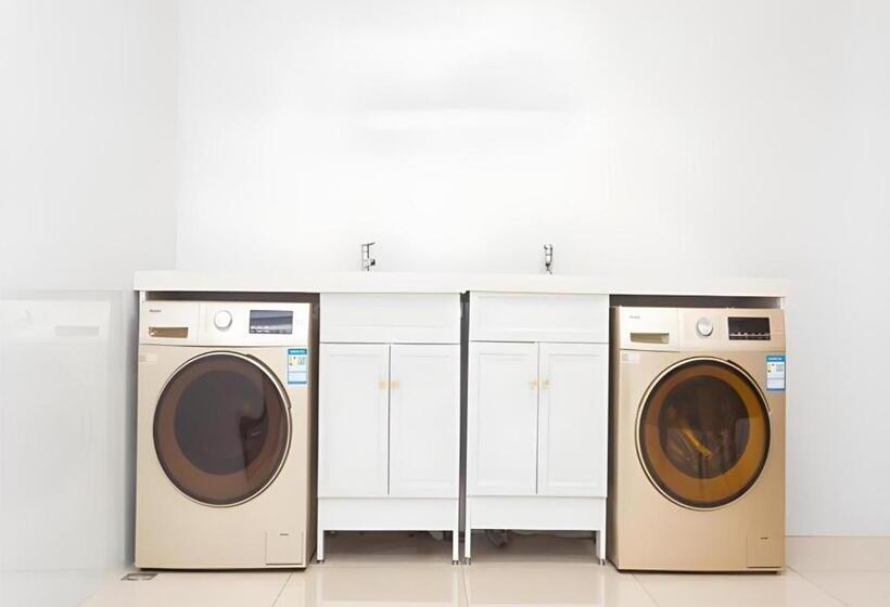 Borrman Hotel Zhongxiang Railway Station Mochou Village