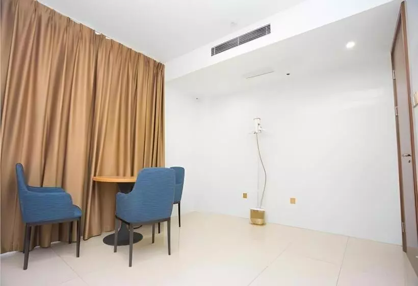 Borrman Hotel Zhongxiang Railway Station Mochou Village