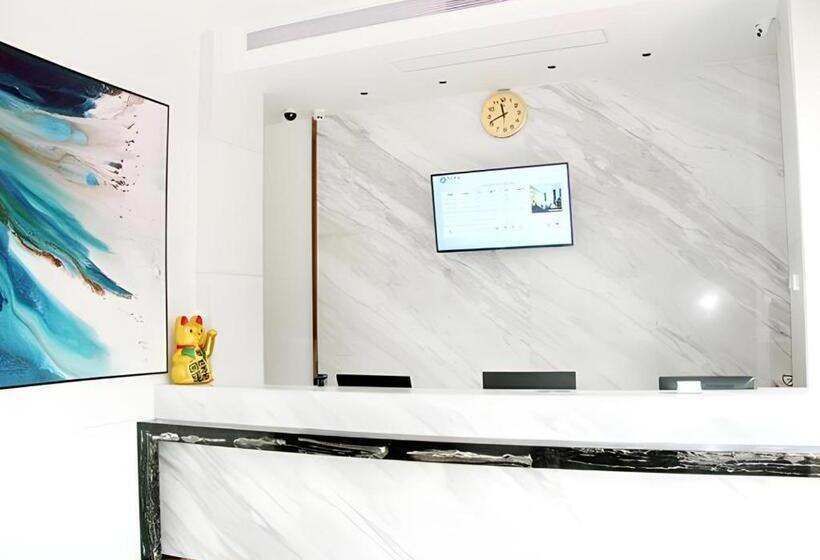 ホテル City Comfort Inn Zhongshan Tanzhou Yijiayi