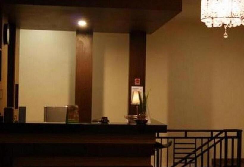 בית מלון כפרי Grand