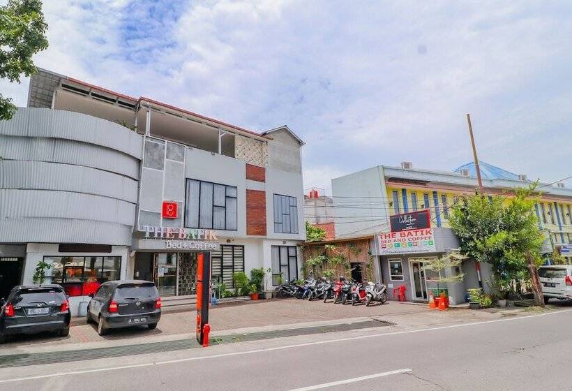 Hotell The Batik Bed And Coffee Bandung