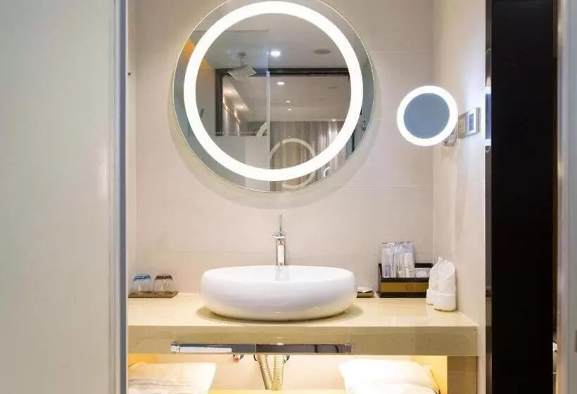 Lavande Hotels·zibo Railway Station West Xincun Road