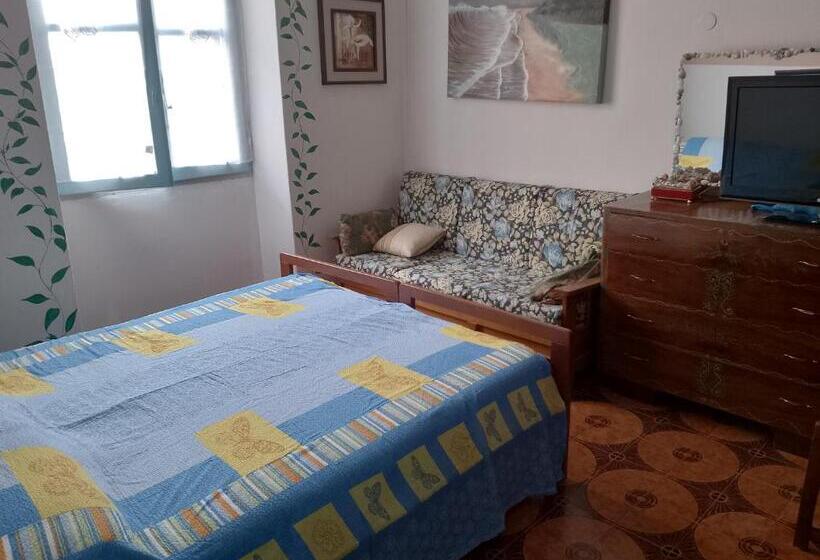 Nocleg ze śniadaniem Casa Vacanze The Seashell La Conchiglia