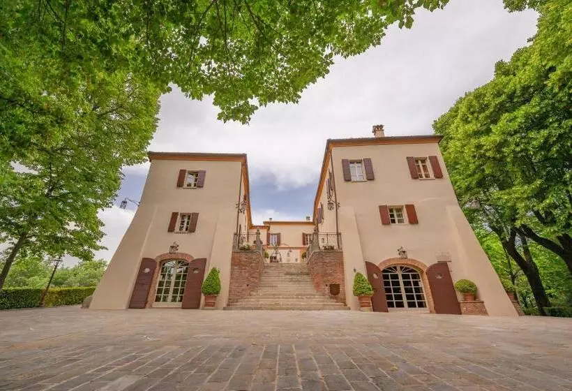ベッドアンドブレックファースト Palazzo Del Poggiano