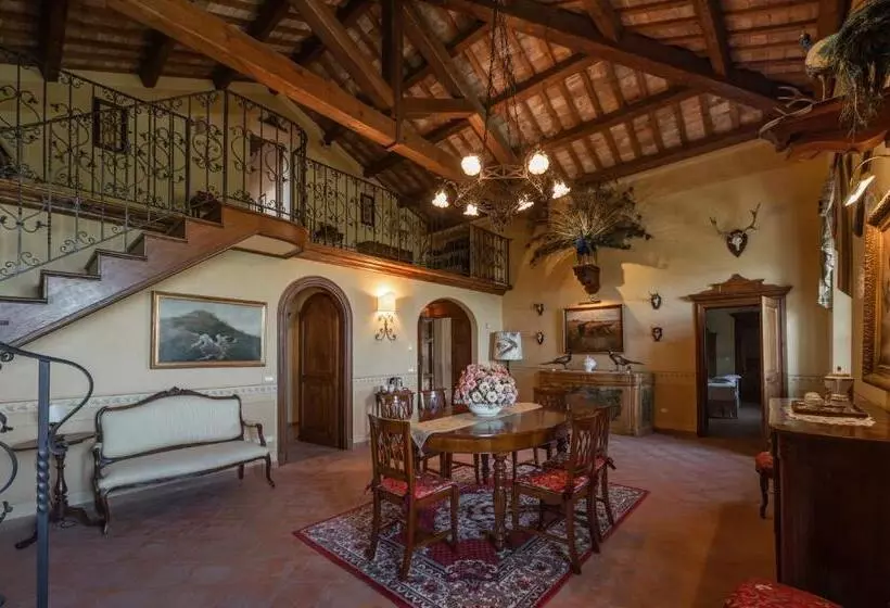 ベッドアンドブレックファースト Palazzo Del Poggiano