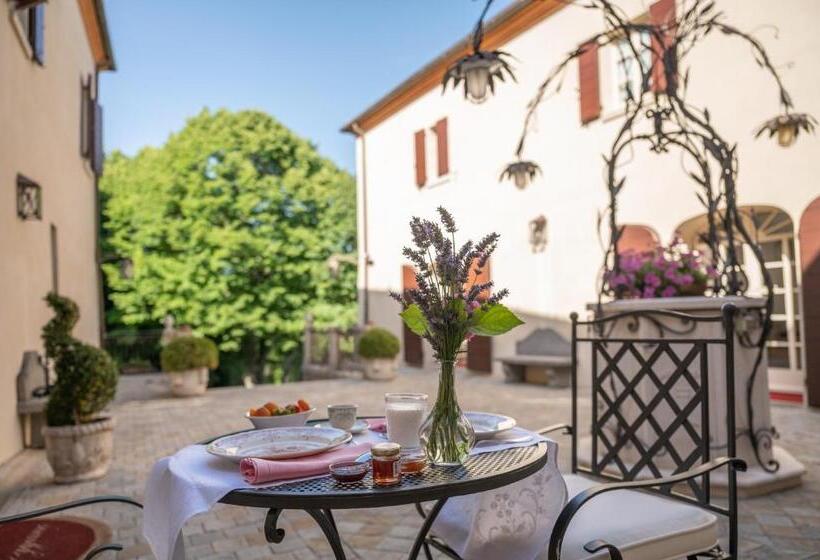 צימר Palazzo Del Poggiano