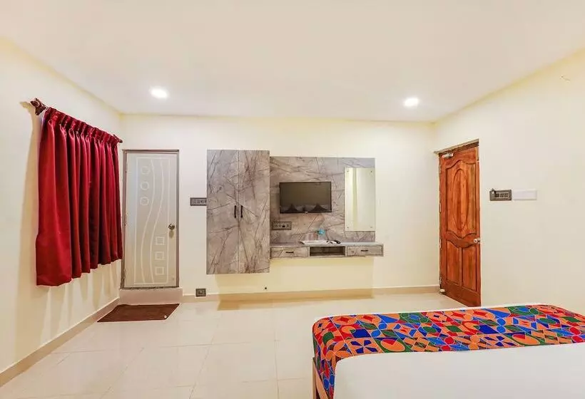 Fabhotel Sun Lux Grand Residency