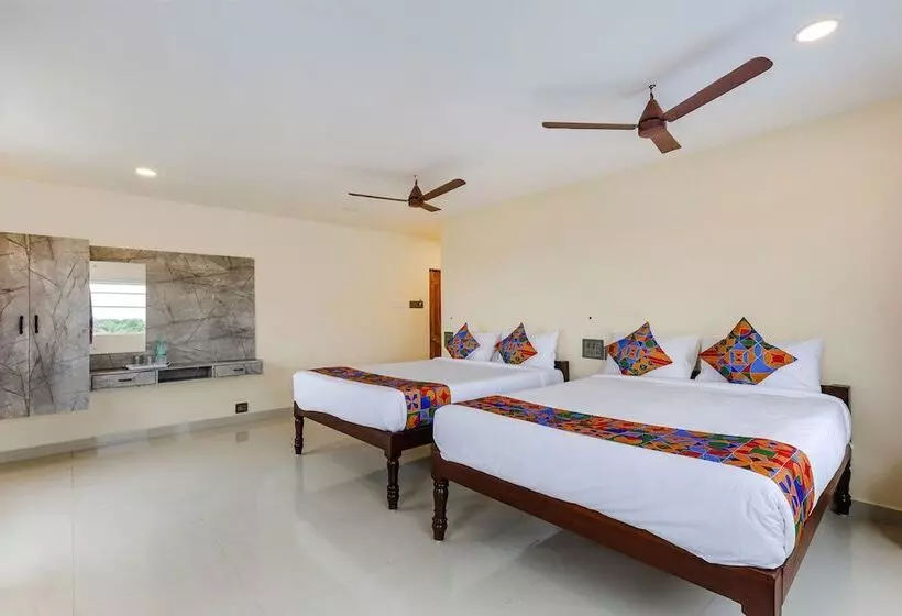 Fabhotel Sun Lux Grand Residency
