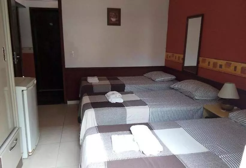 Hotelli Break House Beach