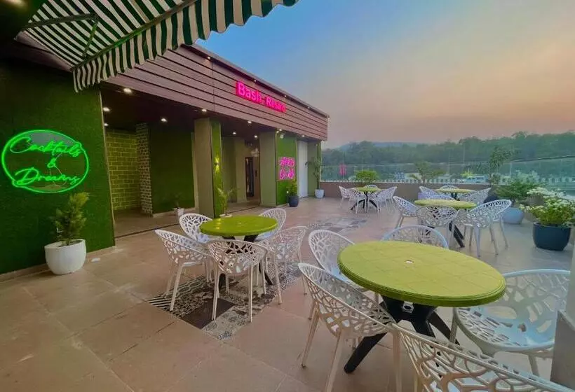 ホテル Ganges Blossam, Haridwar Rishikesh Road   A Four Star Luxury