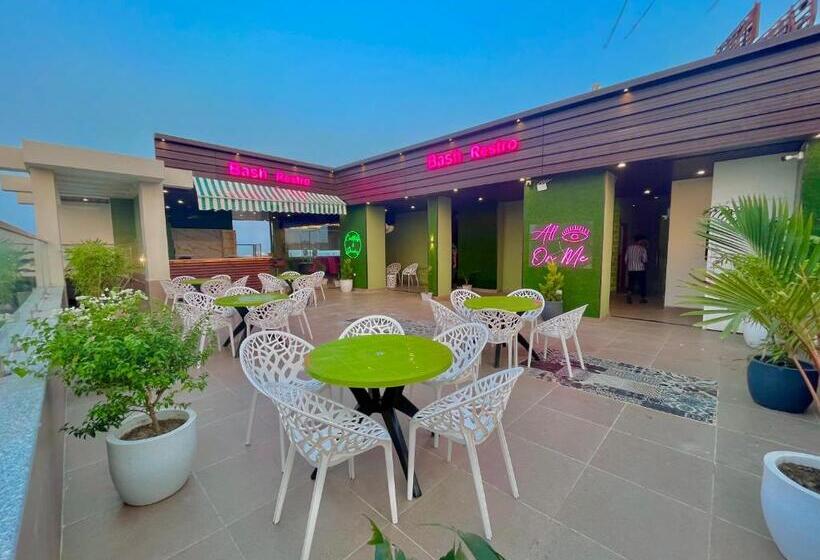 ホテル Ganges Blossam, Haridwar Rishikesh Road   A Four Star Luxury