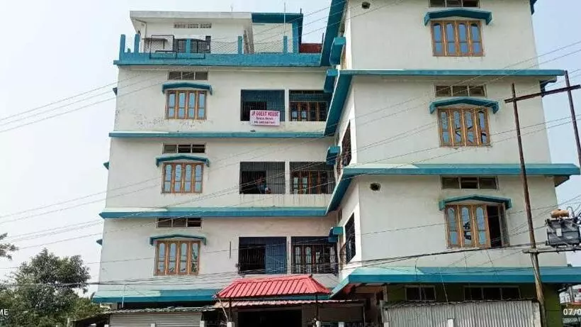 Hotelli O J P Guest House