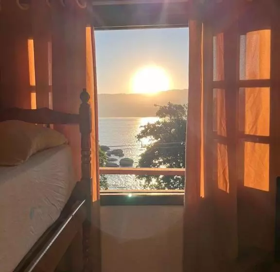 ペンション Beira Mar Chalé Portinho