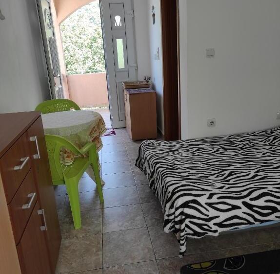 پانسیون Guesthouse Planina