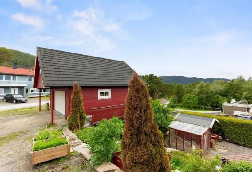 بنسيون Leilighet Med Gratis Parkering Og Wifi