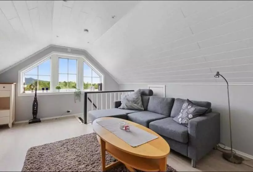 Majatalo Leilighet Med Gratis Parkering Og Wifi