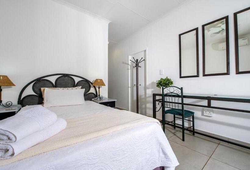 ベッドアンドブレックファースト Interlude Guest House