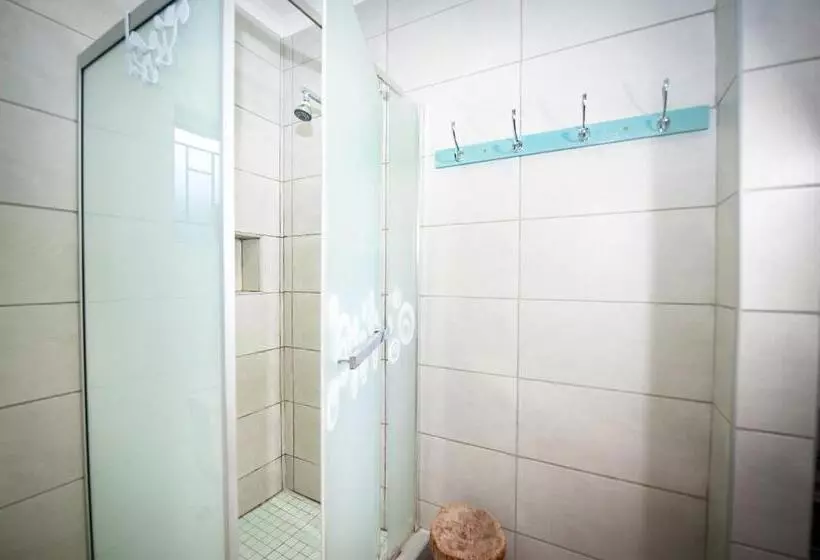 ベッドアンドブレックファースト Interlude Guest House