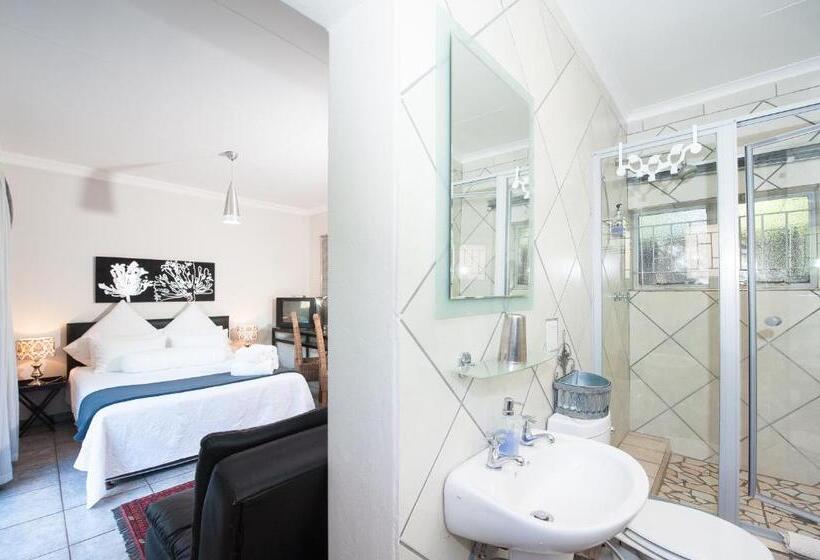 ベッドアンドブレックファースト Interlude Guest House