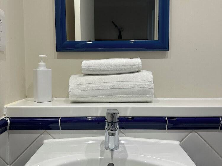 Hotel Go2 Glasgow Cumbernauld