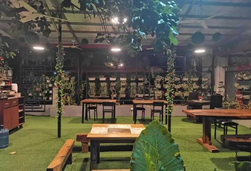 Hotelli Jkenter Suites