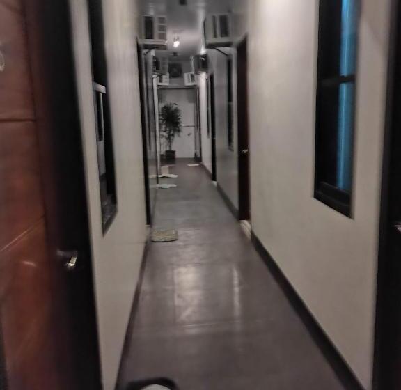 Hotel Jkenter Suites