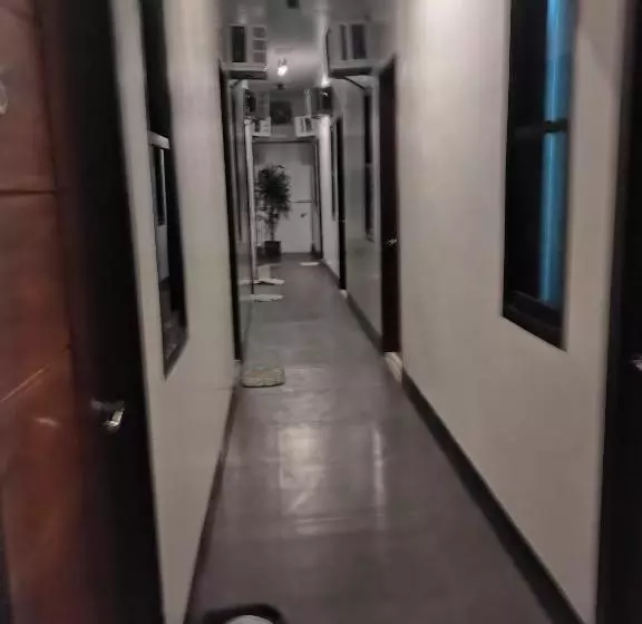 Hotelli Jkenter Suites