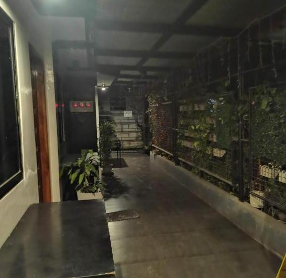 Hotel Jkenter Suites