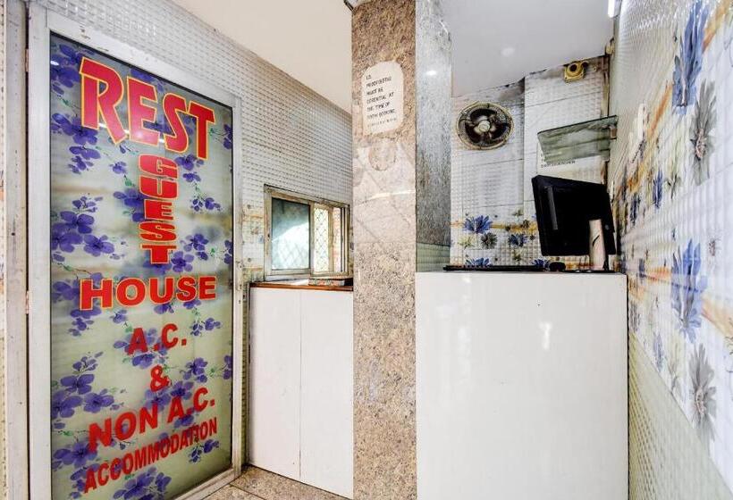 Hotel Oyo Flagship The Rest