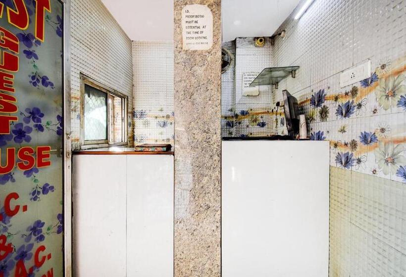 Hotel Oyo Flagship The Rest