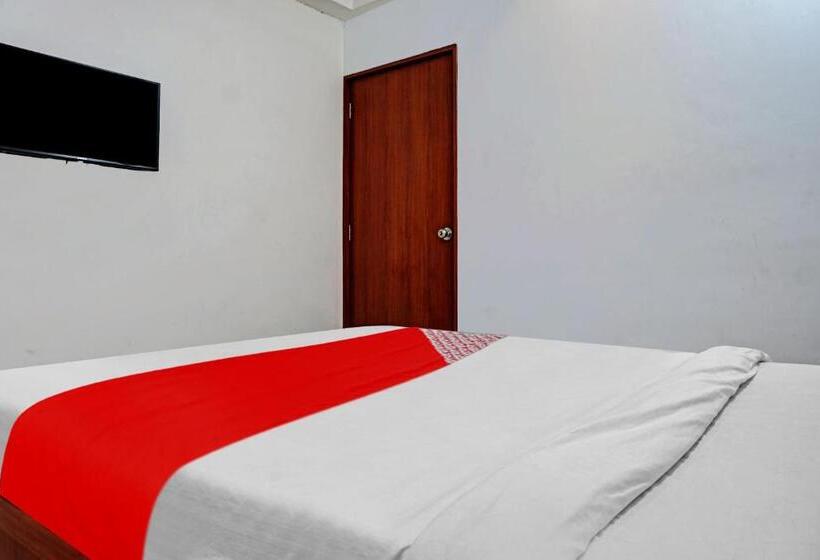 호텔 Oyo Royal Inn