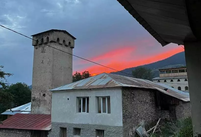 پانسیون Nanago Guesthouse