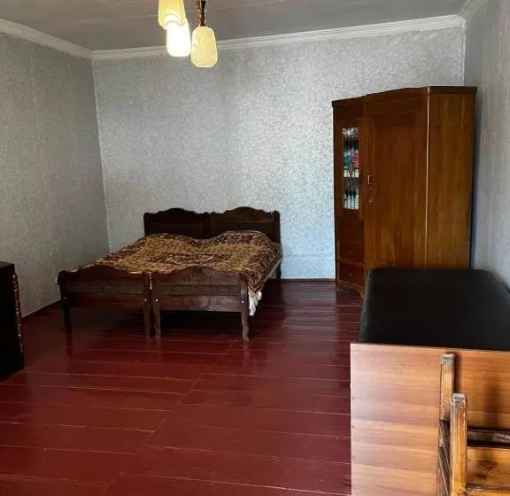 پانسیون Nanago Guesthouse